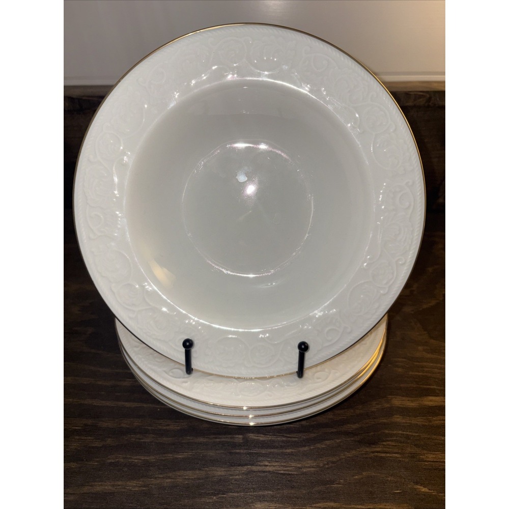 SET 4 FARBERWARE CALAIS SOUP BOWLS 8-7/8" EMBOSSED CREAM WHITE# 4173 GOLD TRIM